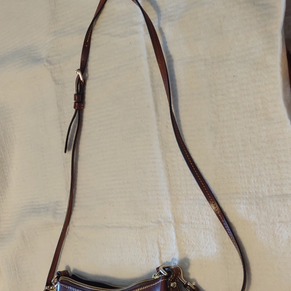 Bags - Picture 6 of 11